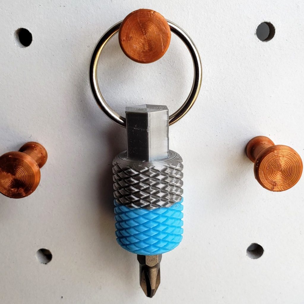 Bit Holder Keychain 2 color Creamy Farm